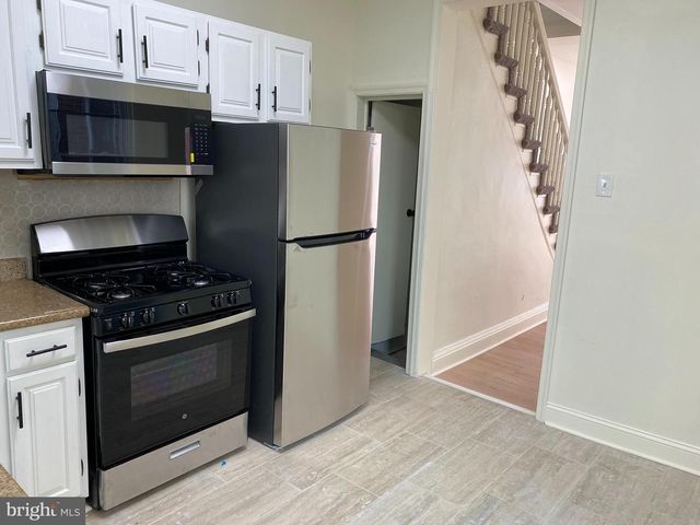 823 N HUTTON ST, Philadelphia, PA 19104