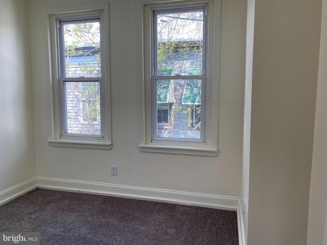 823 N HUTTON ST, Philadelphia, PA 19104