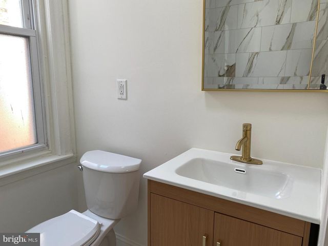 823 N HUTTON ST, Philadelphia, PA 19104