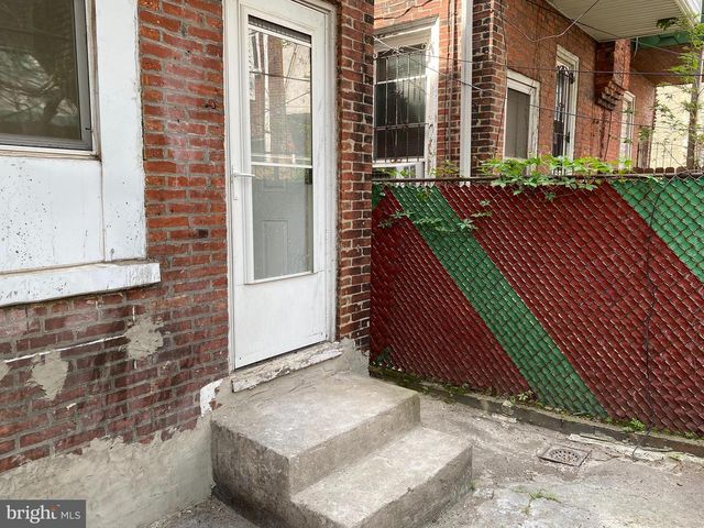 823 N HUTTON ST, Philadelphia, PA 19104