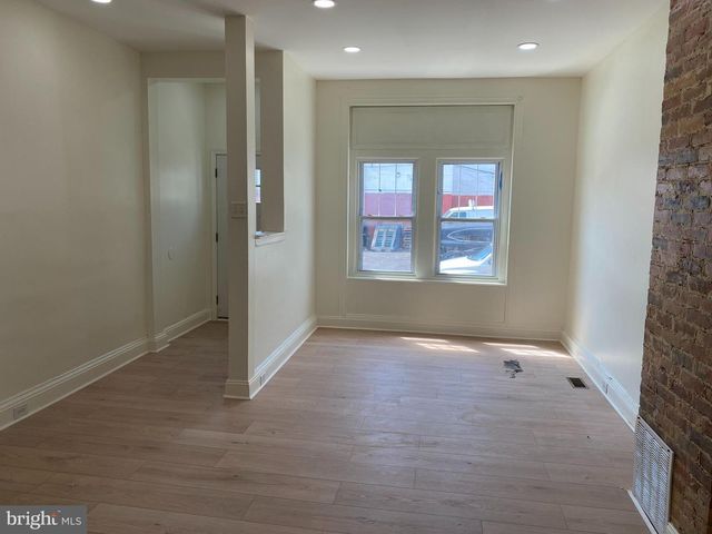 823 N HUTTON ST, Philadelphia, PA 19104
