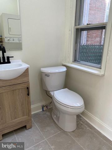 823 N HUTTON ST, Philadelphia, PA 19104