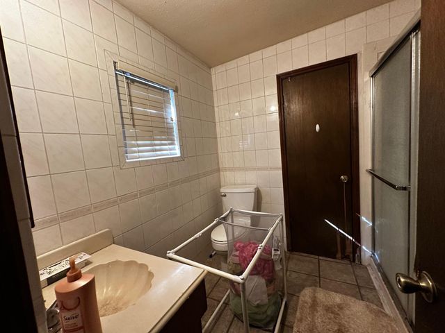 2222 Washington Avenue, Pearland, TX 77581