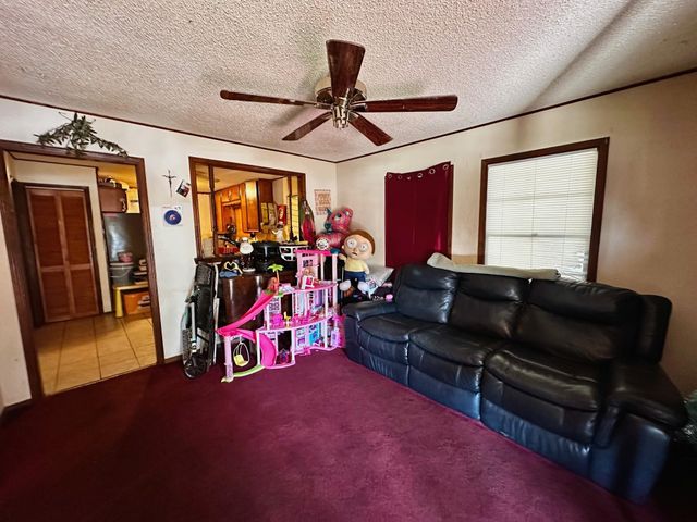 2222 Washington Avenue, Pearland, TX 77581