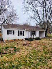 104 Virginia St, Mcminnville, TN 37110