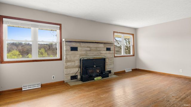 5981 S Sexton Springs Rd, Springville, IN 47462