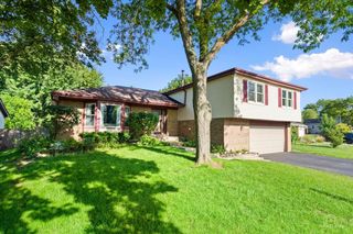 1434 Coral Reef Way, Lake Zurich, IL 60047