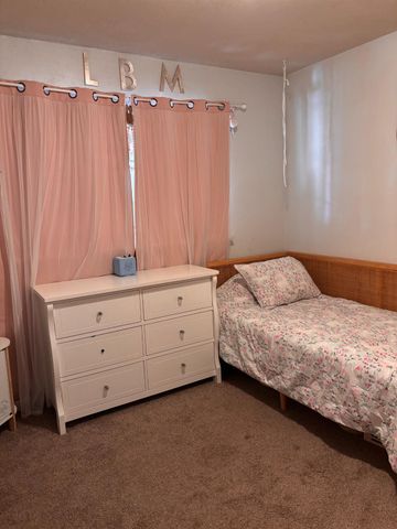 16194 Noel Ln, Lathrop, CA 95330