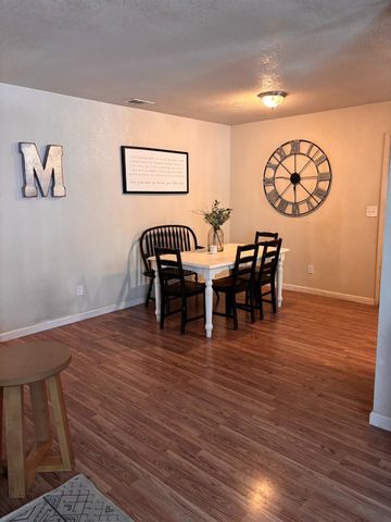 16194 Noel Ln, Lathrop, CA 95330