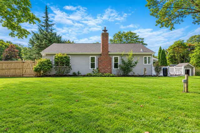 11 Folsom Lane, Coram, NY 11727