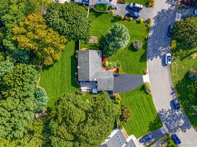 11 Folsom Lane, Coram, NY 11727