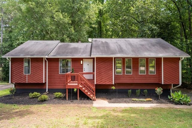 4771 N Springs NW Road, Kennesaw, GA 30144