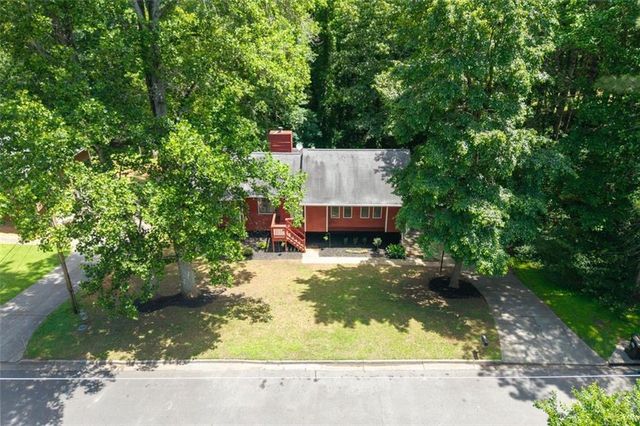 4771 N Springs NW Road, Kennesaw, GA 30144