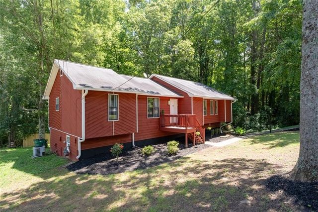 4771 N Springs NW Road, Kennesaw, GA 30144