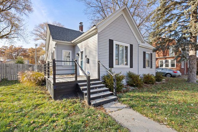 125 Kenwood Avenue, Elkhart, IN 46516