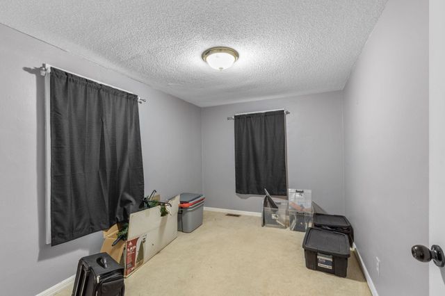 125 Kenwood Avenue, Elkhart, IN 46516