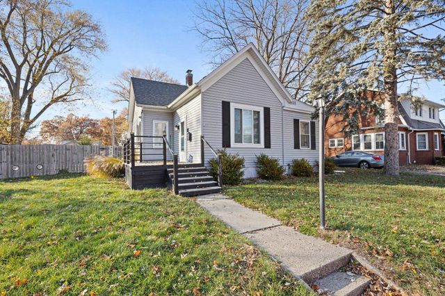 125 Kenwood Avenue, Elkhart, IN 46516