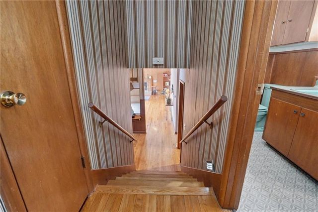 2124 Terrace Road, Lawrence, KS 66049