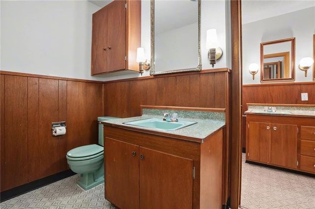 2124 Terrace Road, Lawrence, KS 66049