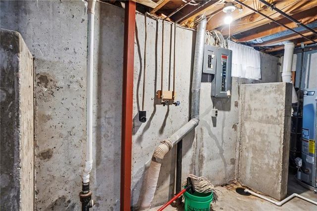 2124 Terrace Road, Lawrence, KS 66049