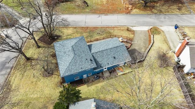 2124 Terrace Road, Lawrence, KS 66049