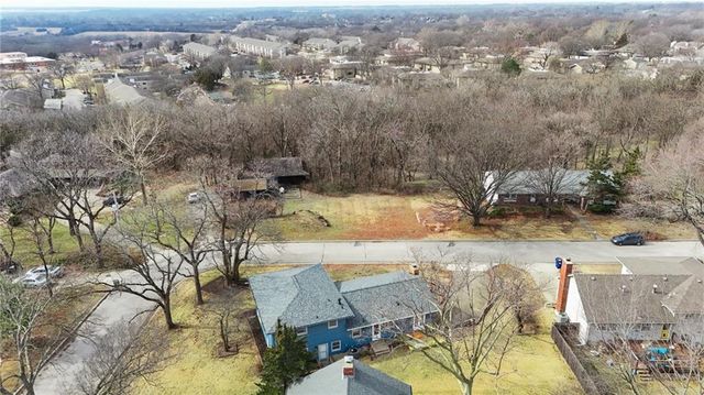 2124 Terrace Road, Lawrence, KS 66049