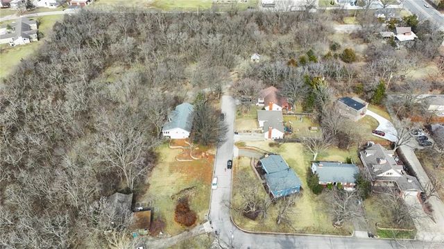 2124 Terrace Road, Lawrence, KS 66049