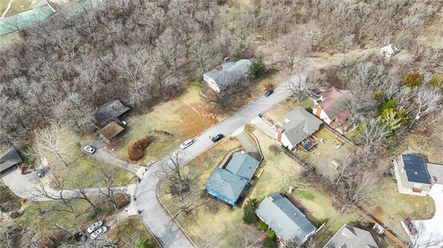 2124 Terrace Road, Lawrence, KS 66049