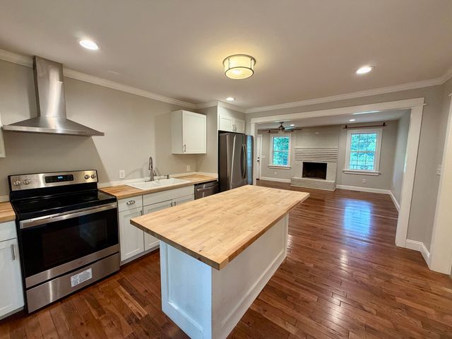 54 Summit Drive, Ringgold, GA 30736