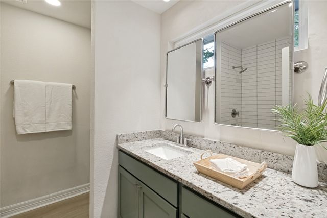 1202 Arizona Avenue, Dallas, TX 75216