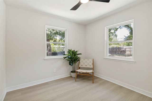 1202 Arizona Avenue, Dallas, TX 75216