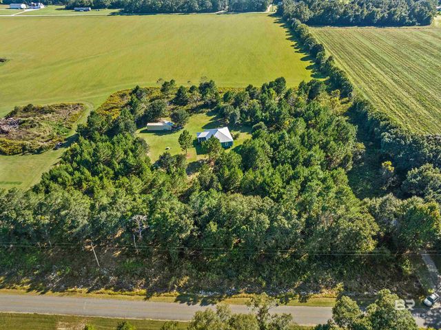 24616 Bretz Lane, Elberta, AL 36530
