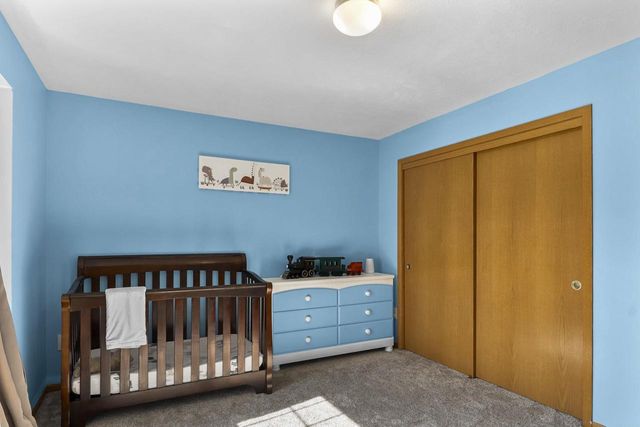 1357 Broadway Drive, Sun Prairie, WI 53590