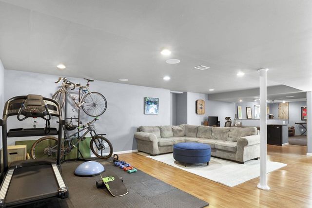 1357 Broadway Drive, Sun Prairie, WI 53590