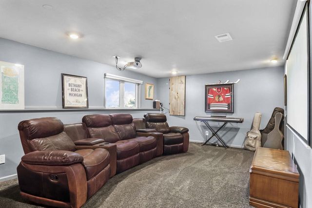 1357 Broadway Drive, Sun Prairie, WI 53590