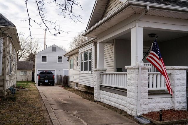 2408 Crawford Avenue, Parsons, KS 67357