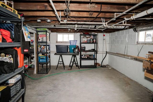 2408 Crawford Avenue, Parsons, KS 67357