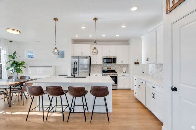 6456 W LAKE AVE, South Jordan, UT 84009