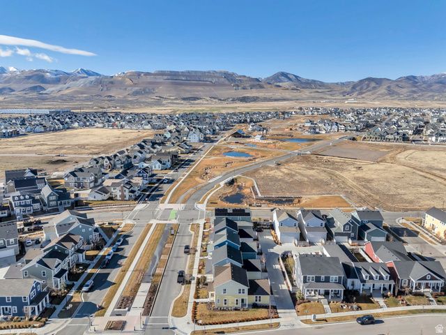 6456 W LAKE AVE, South Jordan, UT 84009