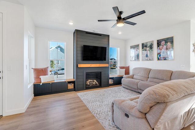 6456 W LAKE AVE, South Jordan, UT 84009