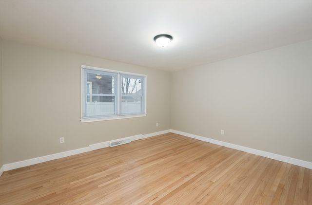 20 Ruskin Avenue, Methuen, MA 01844