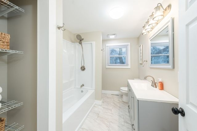 20 Ruskin Avenue, Methuen, MA 01844