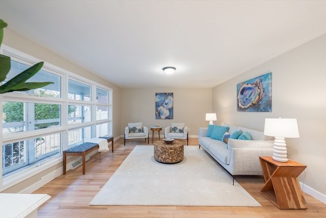 20 Ruskin Avenue, Methuen, MA 01844