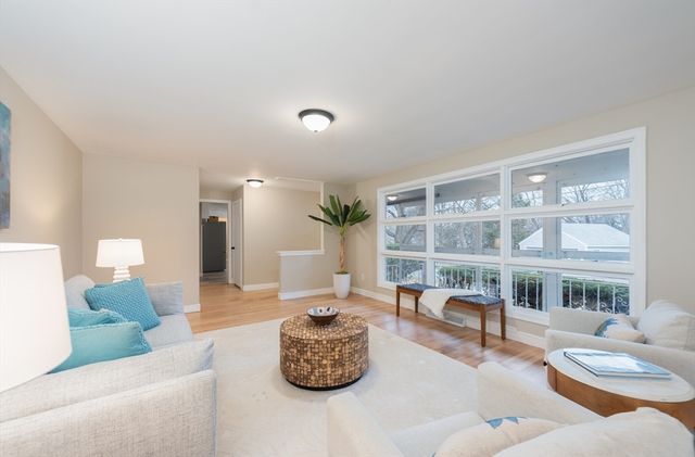 20 Ruskin Avenue, Methuen, MA 01844