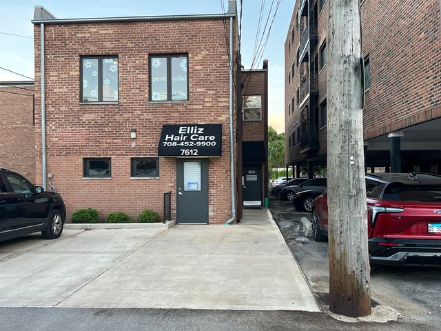 7612 W North Avenue 1, Elmwood Park, IL 60707