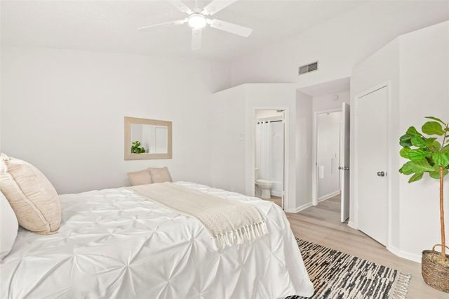 6720 121ST AVENUE 8, Largo, FL 33773