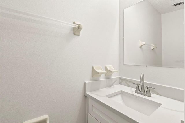 6720 121ST AVENUE 8, Largo, FL 33773