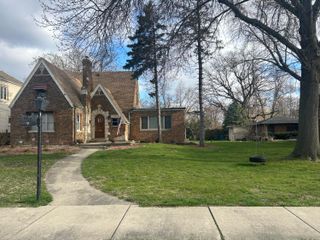 9 172nd Street, Hammond, IN 46324