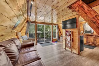 111 Lakeshore Dr, Dover, TN 37058