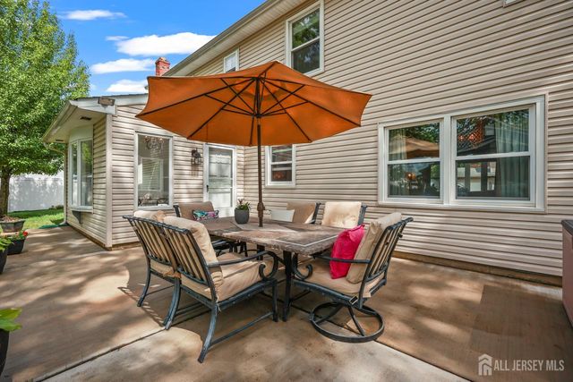12 McFadden Drive, Monroe, NJ 08831